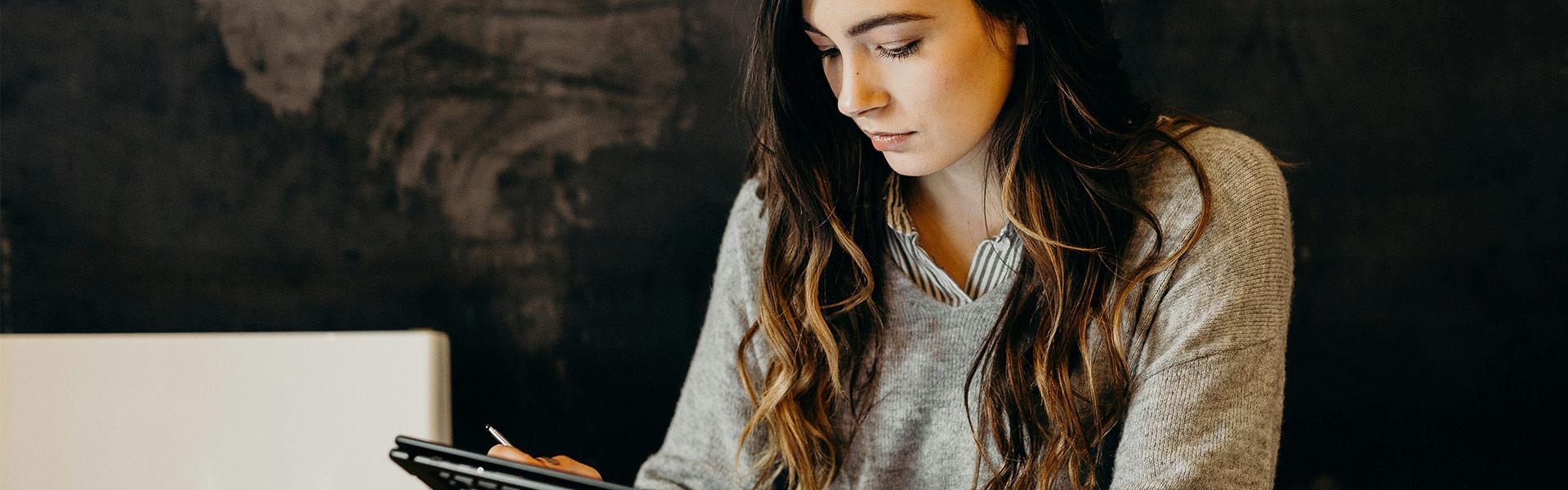 Únete a nosotros: Colégiate